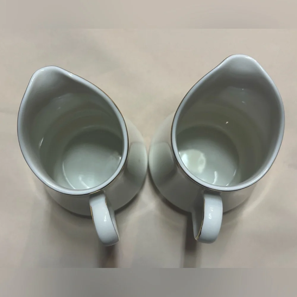 MIKASA Florisse Black L2841 Fine China CREAMERS - Set of 2‎ - Floral